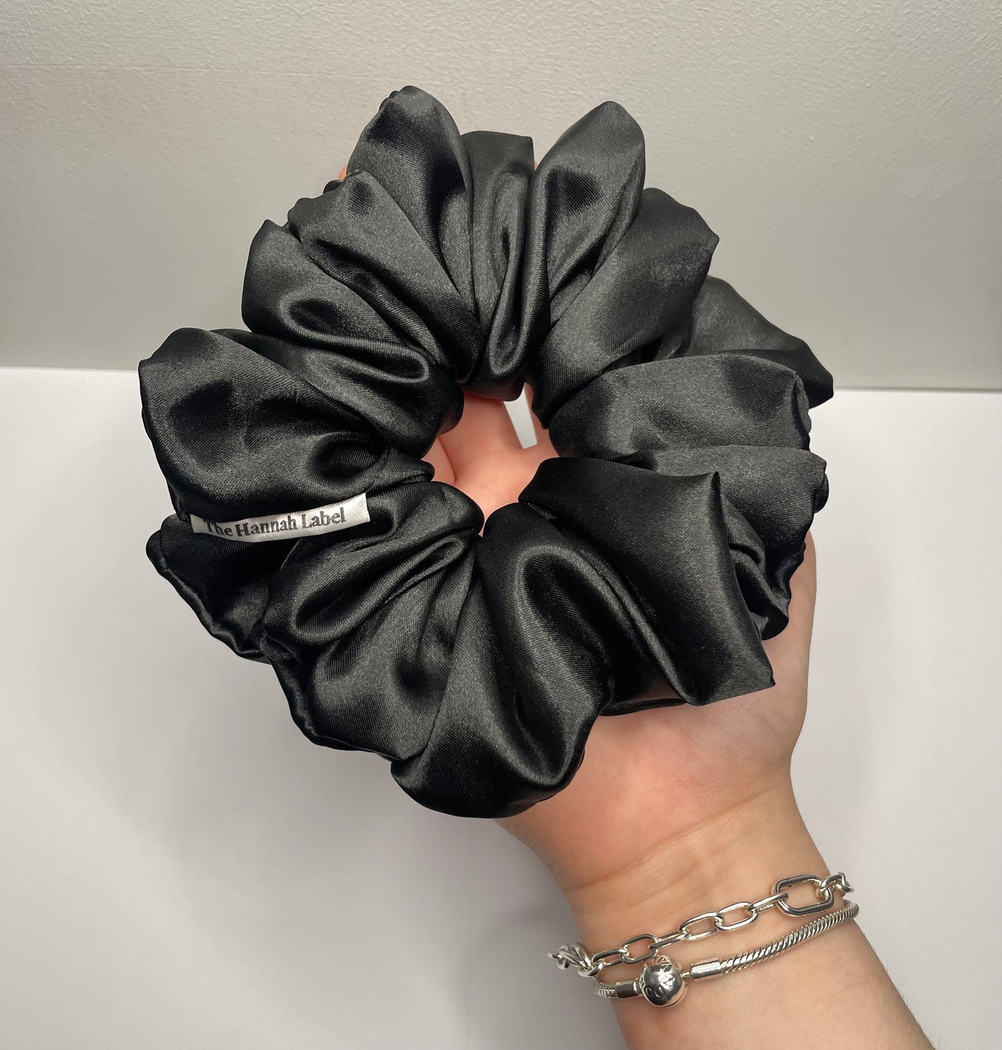 BLACK SATIN SCRUNCHIE